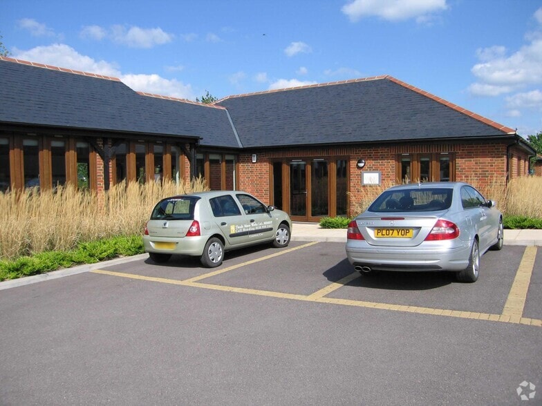 Bloomfieldhatch Ln, Reading for lease - Primary Photo - Image 1 of 2