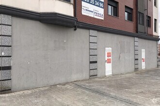 Retail in Ávila, Ávila for lease Interior Photo- Image 1 of 3