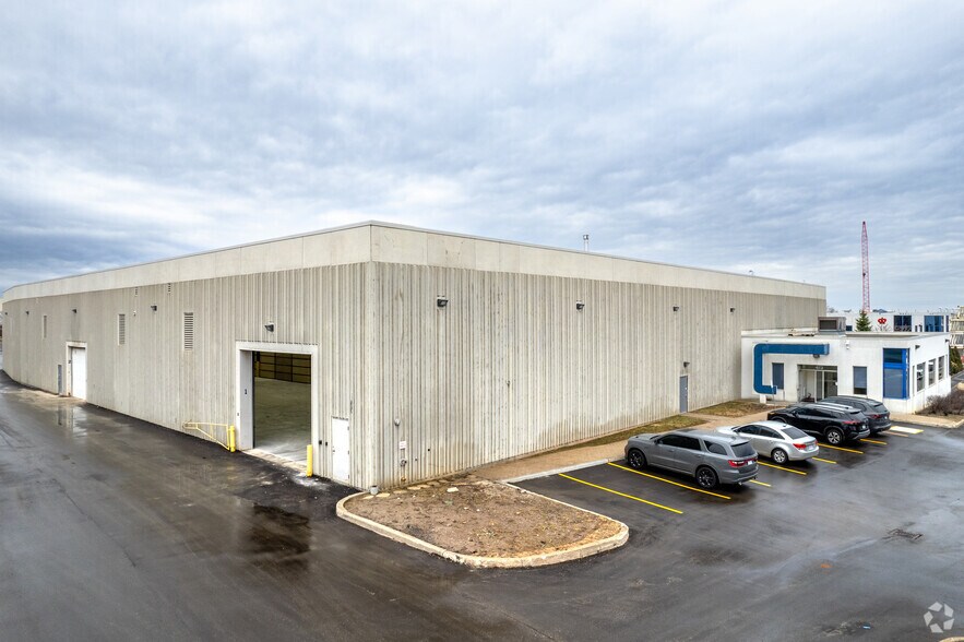 473 Basaltic Rd, Concord, ON à vendre - Photo du bâtiment - Image 1 de 1