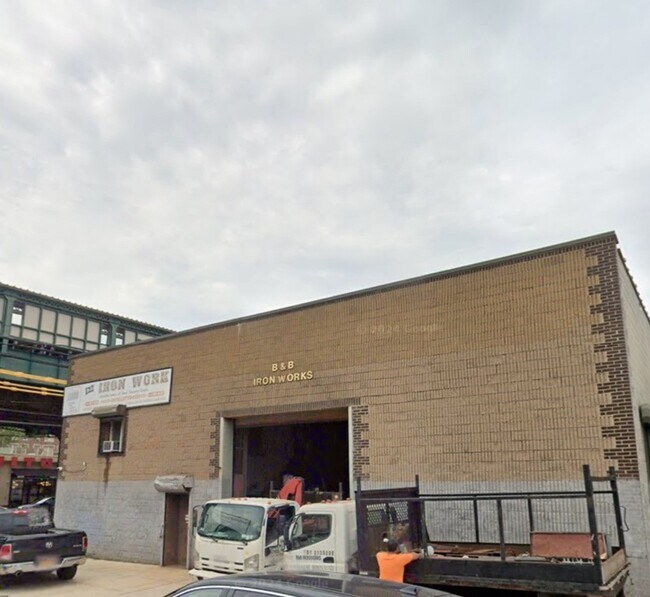 More details for 51 Gravesend Neck Rd, Brooklyn, NY - Flex for Sale