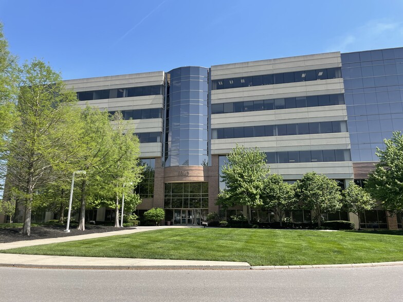 8800 Lyra Dr, Columbus, OH for lease - Building Photo - Image 1 of 4