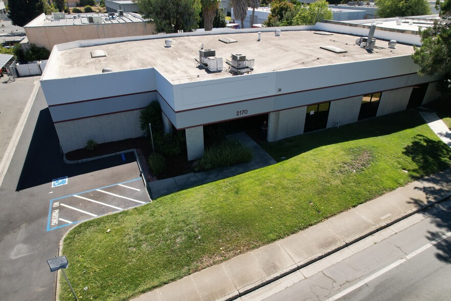 2170 Oakland Rd, San Jose, CA for sale - Building Photo - Image 1 of 1