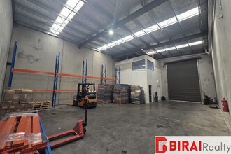 15 Telley St, Ravenhall for lease Interior Photo- Image 2 of 6