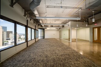 701 Brazos St, Austin, TX for lease Interior Photo- Image 2 of 3