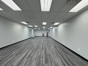 15015 Westheimer Rd, Houston, TX for lease Interior Photo- Image 1 of 6