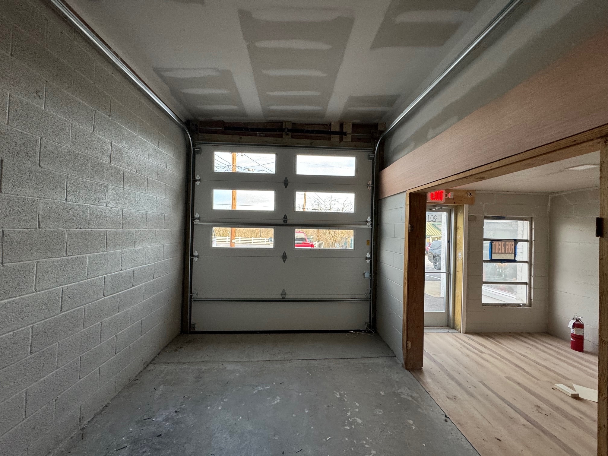 901 Riverside Dr, Columbia, TN à louer Photo intérieure- Image 1 de 6