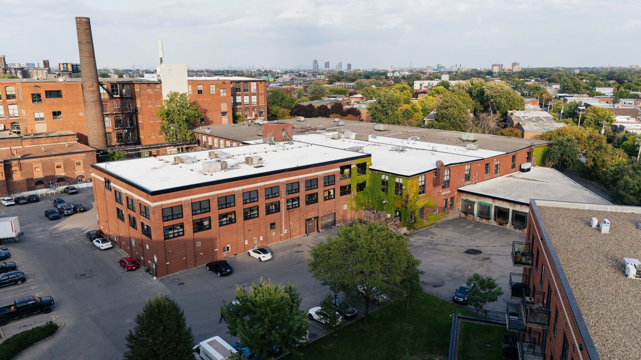 5524-5548 Rue Saint-Patrick, Montréal, QC à louer Aérien- Image 1 de 9