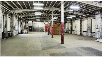 701 E Hay St, York, PA à louer Photo intérieure- Image 2 de 4