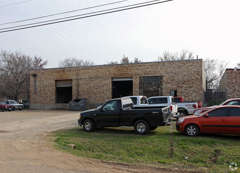 10936 Martin St, Balch Springs, TX for sale - Primary Photo - Image 1 of 3