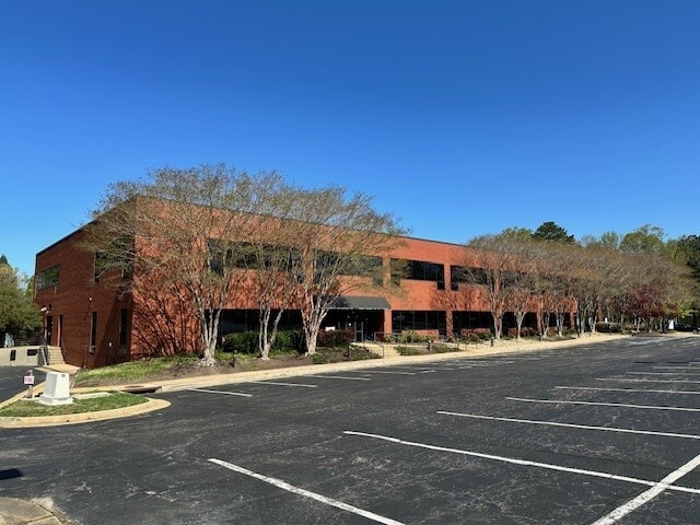 9881 Mayland Dr, Richmond, VA for lease - Building Photo - Image 3 of 11