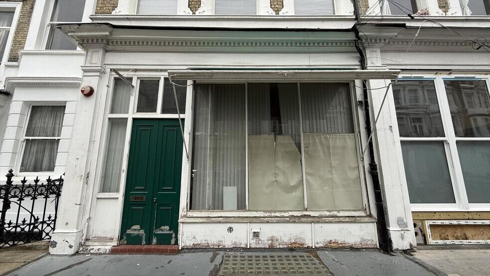 8 Comeragh Rd, Londres à louer - Photo du bâtiment - Image 3 de 3