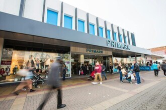 Harvey Centre, Harlow for lease Building Photo- Image 1 of 4