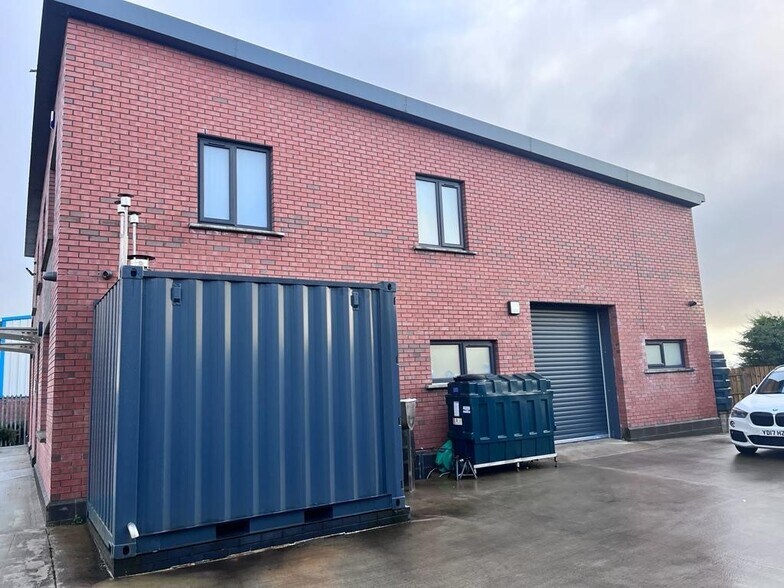 286 Ballygowan Rd, Newtownards à louer - Photo du bâtiment - Image 2 de 5