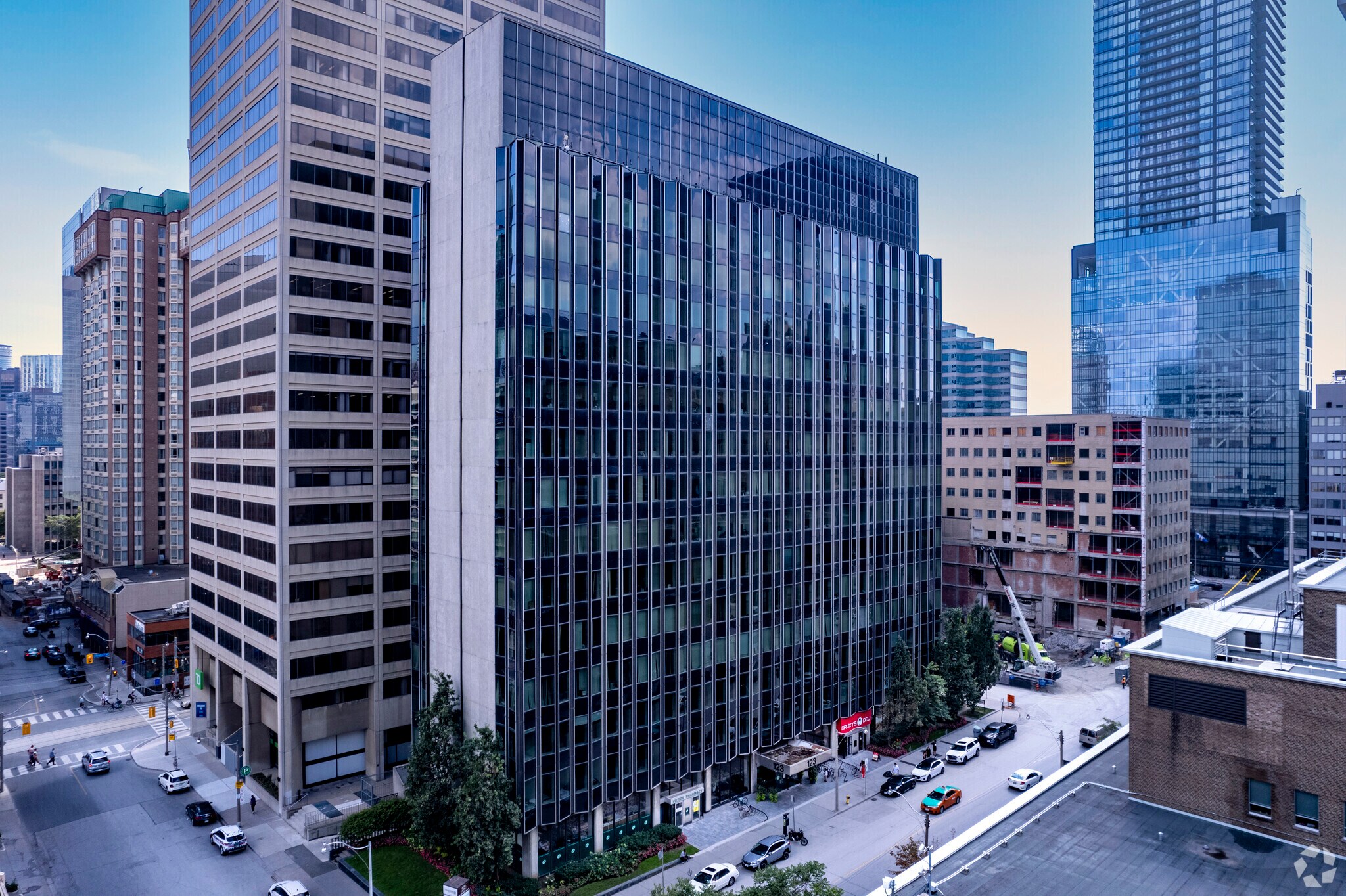 123 Edward St, Toronto, ON à louer Photo principale- Image 1 de 14