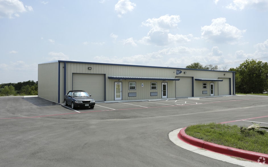 1955 FM 2001, Buda, TX for lease - Building Photo - Image 1 of 19