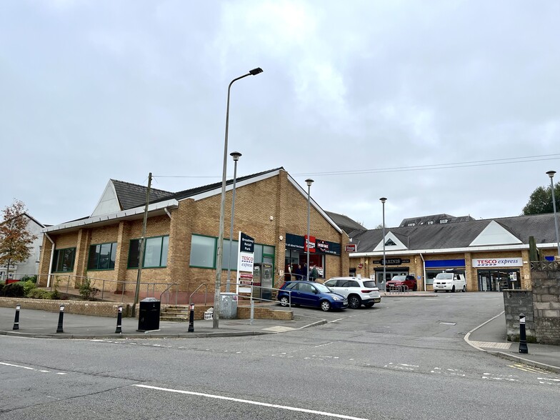 Broadway, Pontypridd for lease - Building Photo - Image 1 of 13