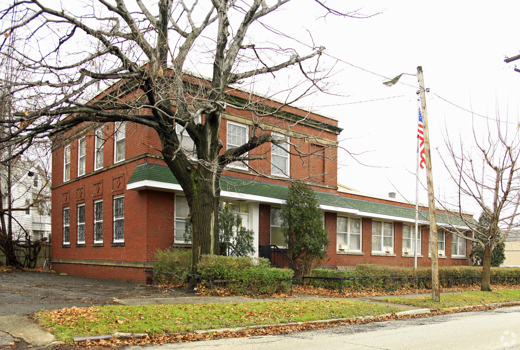 446 E 131st St, Cleveland, OH à vendre Photo principale- Image 1 de 3
