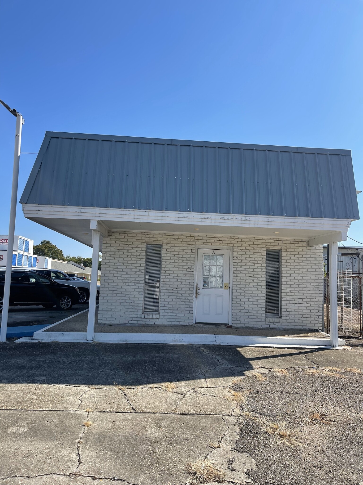 2032 Wooddale Blvd, Baton Rouge, LA à louer Photo du bâtiment- Image 1 de 11