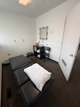 5410-5420 Barnes Ave NW, Seattle, WA à louer Photo intérieure- Image 2 de 9