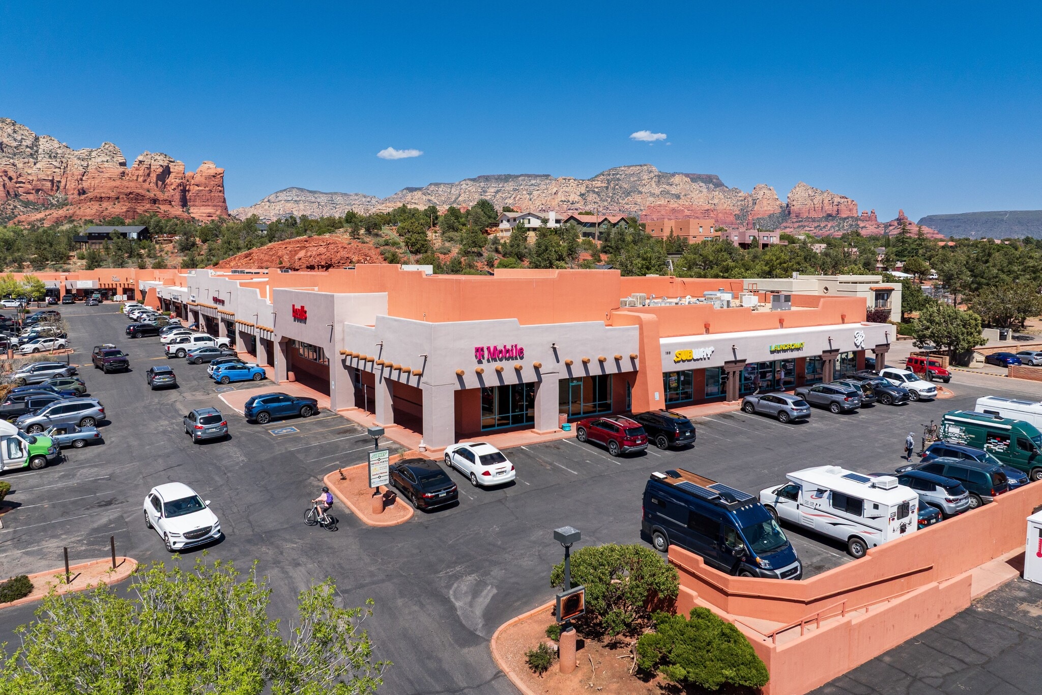 160 Coffee Pot Dr, Sedona, AZ for lease Primary Photo- Image 1 of 14