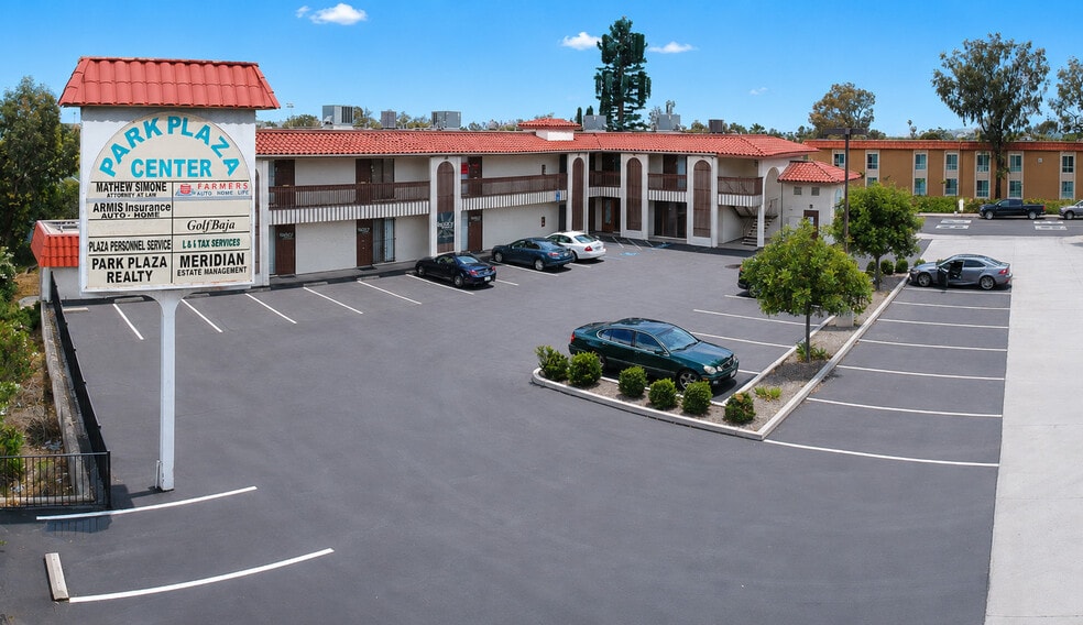 9019-9029 Park Plaza Dr, La Mesa, CA for lease - Building Photo - Image 3 of 3