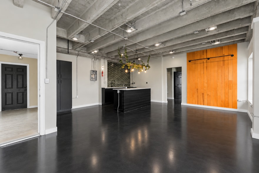 209-211 San Pedro Ave, San Antonio, TX for sale - Interior Photo - Image 3 of 16