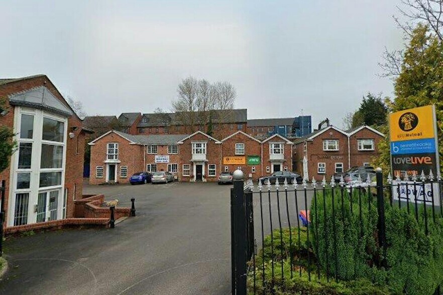 Maple Court, Macclesfield à louer - Photo du bâtiment - Image 1 de 4