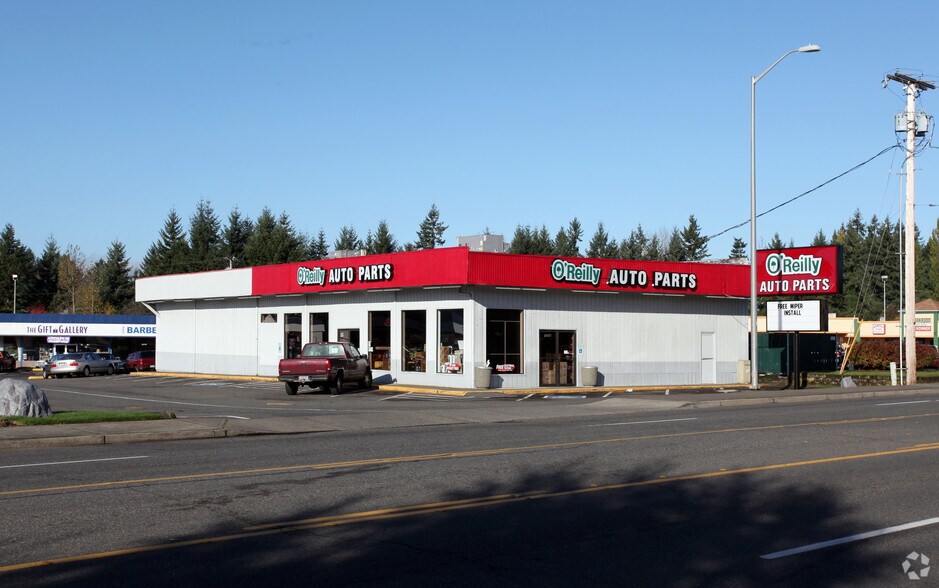 Southgate Shopping Center (South) portfolio of 6 properties for sale on LoopNet.ca - Primary Photo - Image 3 of 9