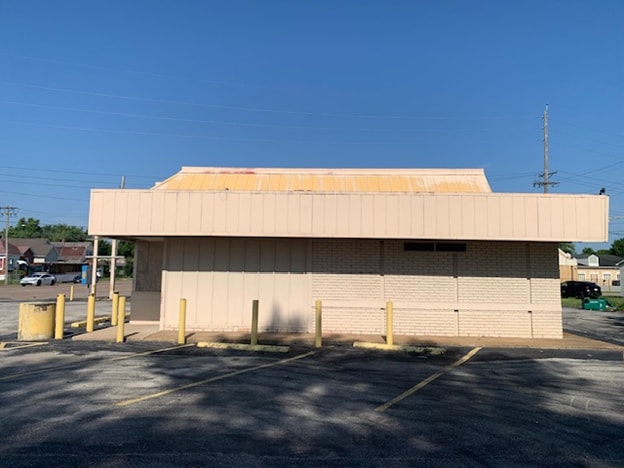 5901 State St, East Saint Louis, IL for sale - Building Photo - Image 3 of 8