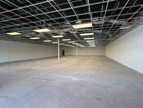 5640 Rivers Ave, North Charleston, SC à louer Photo intérieure- Image 2 de 9