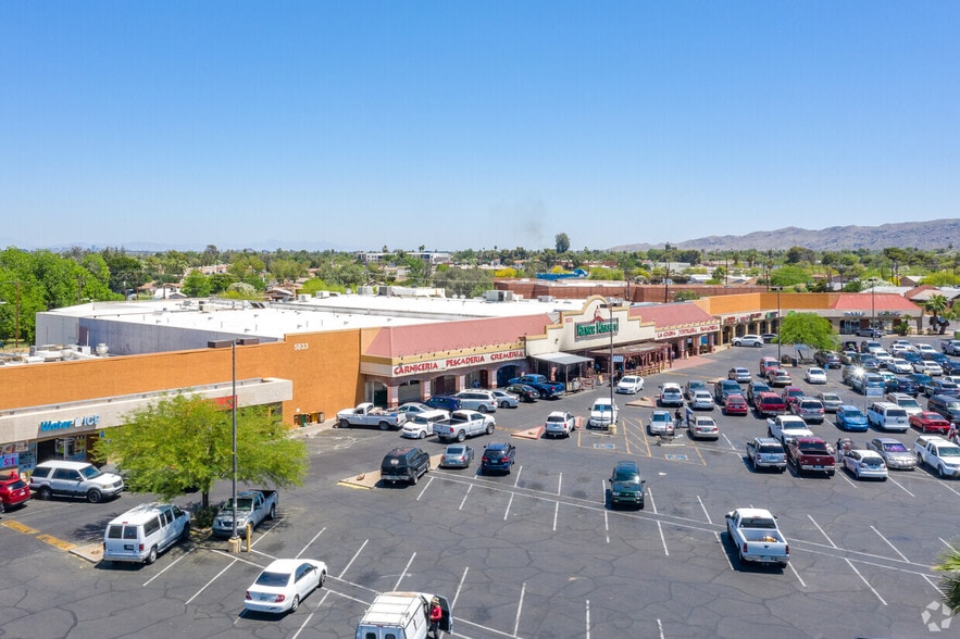 5833 S Central Ave, Phoenix, AZ for lease - Building Photo - Image 2 of 2