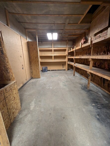 5 Lafayette St, Plattsburgh, NY for lease - Interior Photo - Image 2 of 7