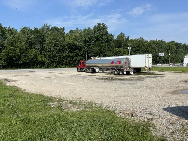 424 S Dixie Hwy, Muldraugh, KY à vendre - Photo du bâtiment - Image 3 de 3