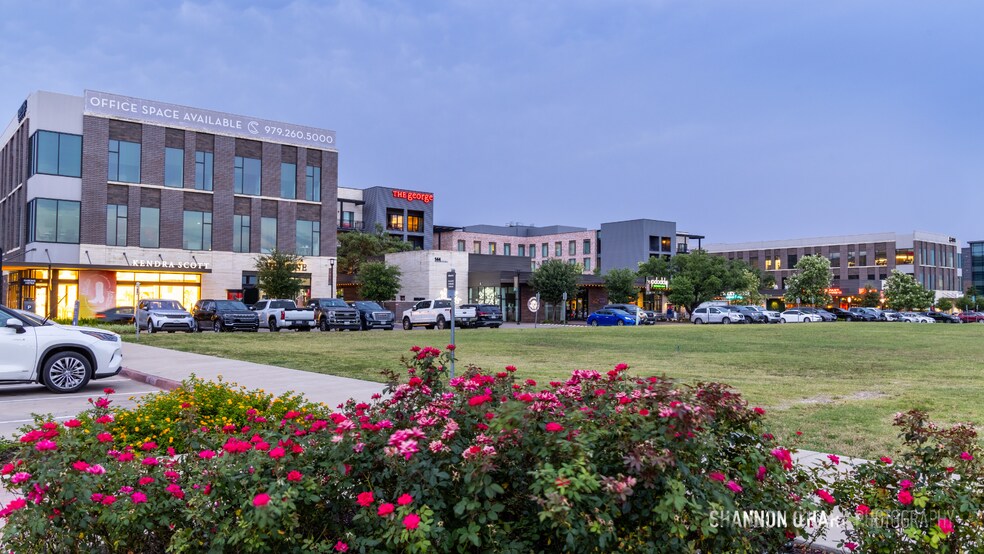 170 Century Square Dr, College Station, TX à louer - Photo du bâtiment - Image 2 de 12