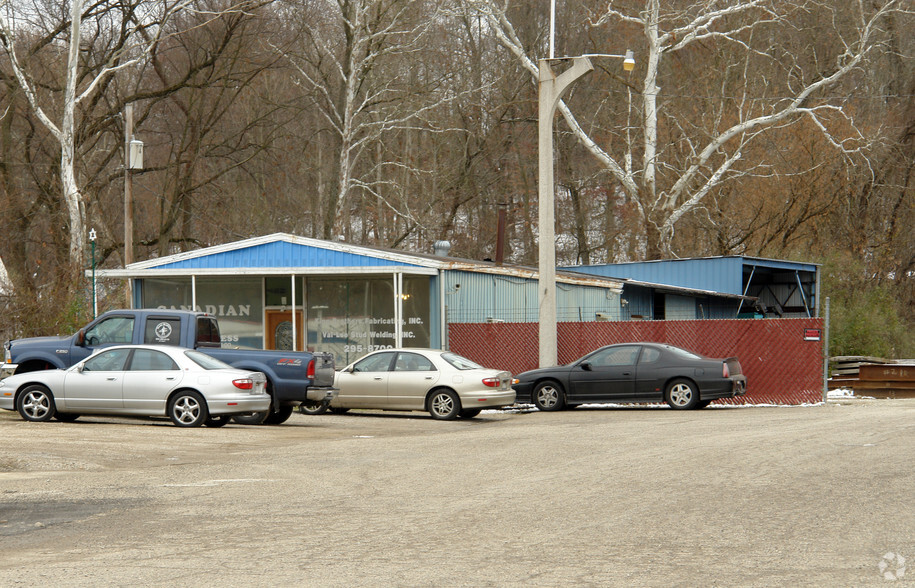 6250 Grand Central Ave, Parkersburg, WV à vendre - Photo du bâtiment - Image 2 de 2