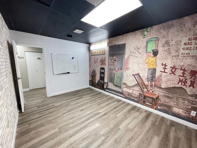 4400 Hazelbridge Way, Richmond, BC à louer - Photo intérieure - Image 3 de 5