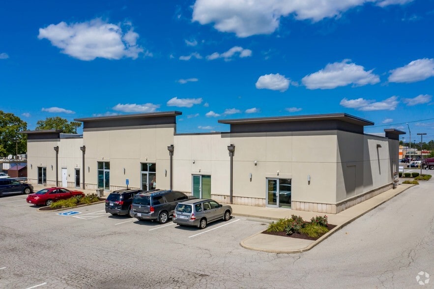 1227 E Ash St, Piqua, OH à louer - Photo du bâtiment - Image 3 de 4