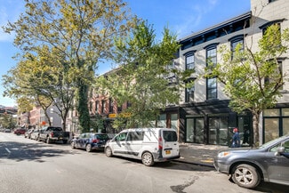 Plus de détails pour 534 Court St, Brooklyn, NY - Commerce de détail à louer