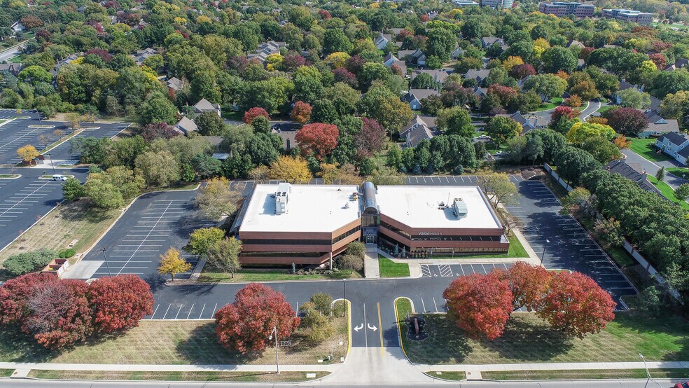 11221 Roe Ave, Leawood, KS à louer - Aérien - Image 2 de 7
