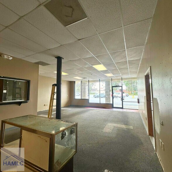 103 E General Screven Way, Hinesville, GA for lease - Building Photo - Image 2 of 24