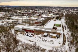 Plus de détails pour 30 Harris St, Putnam, CT - Local d'activités, Industriel à louer