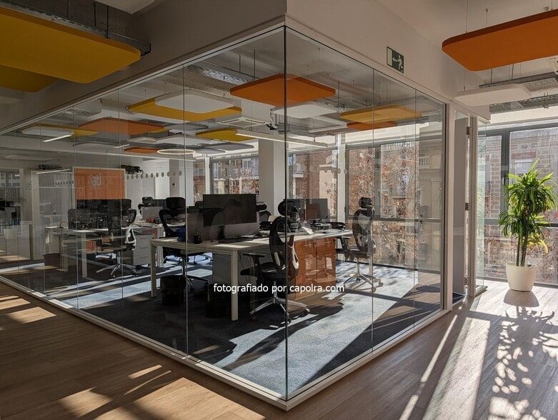 Carrer de Guitard, 43, Barcelona, Barcelona for lease - Interior Photo - Image 2 of 36