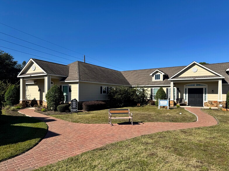 8900 Eastloch Dr, Spring, TX à louer - Photo du bâtiment - Image 3 de 26