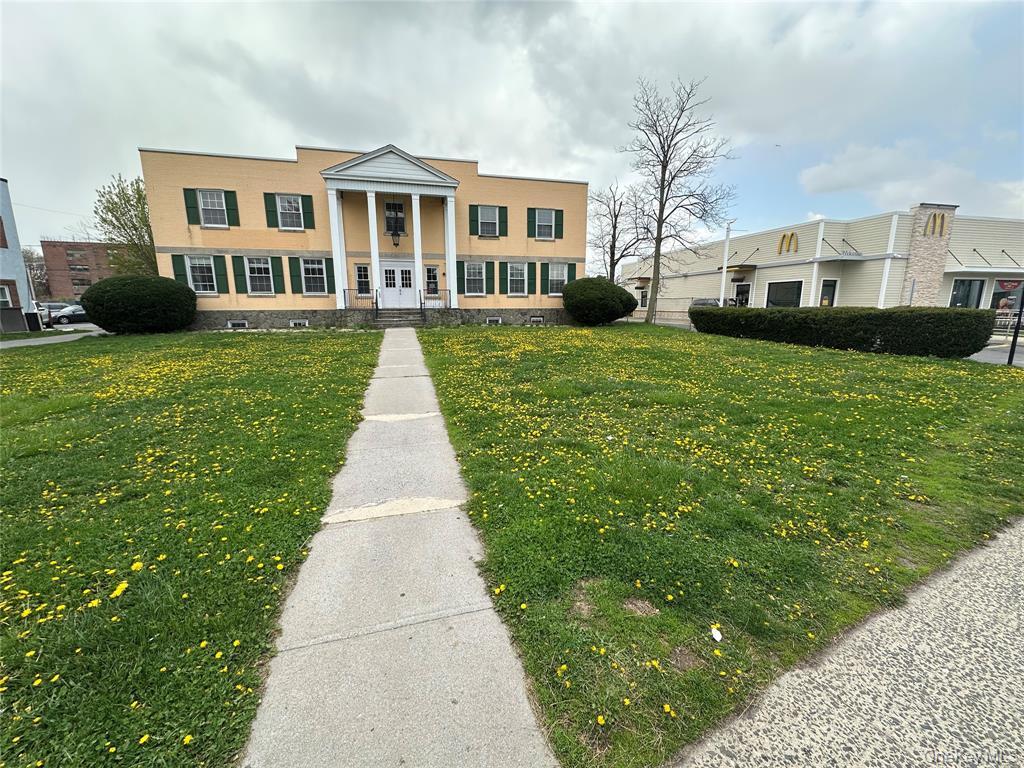 155 W Merrick Rd, Freeport, NY for lease Building Photo- Image 1 of 14