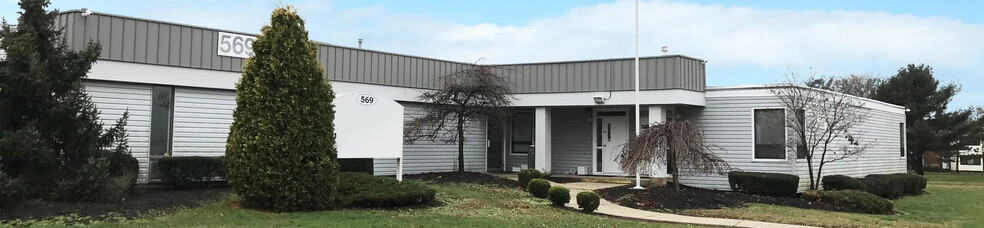 569 Abbington Dr, East Windsor, NJ for lease - Building Photo - Image 1 of 2