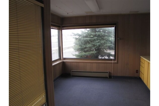 335 S Spring St, Klamath Falls, OR for sale - Building Photo - Image 2 of 7