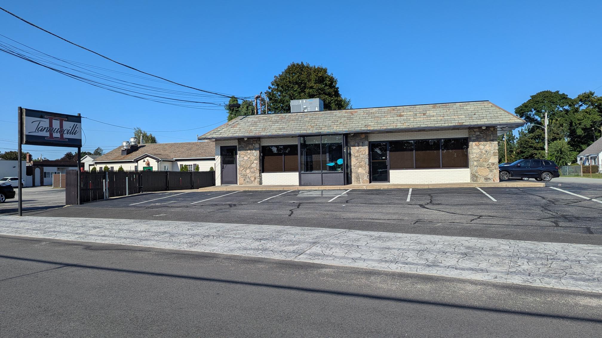 1785 Cranston St, Cranston, RI for lease Building Photo- Image 1 of 13