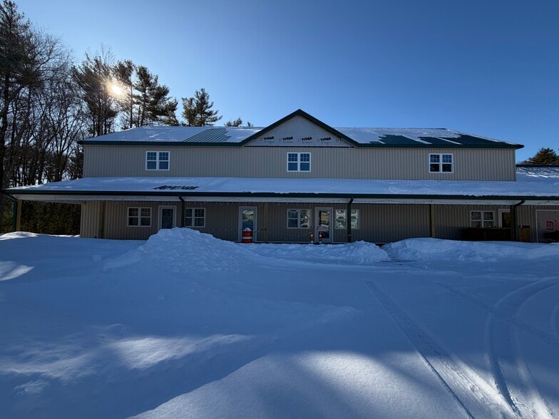 255 Cape Hwy, East Taunton, MA for lease - Primary Photo - Image 1 of 12