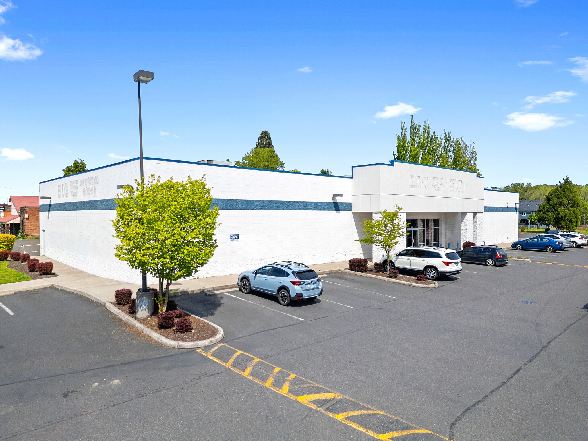 8313 NE Highway 99, Vancouver, WA à vendre Photo principale- Image 1 de 11