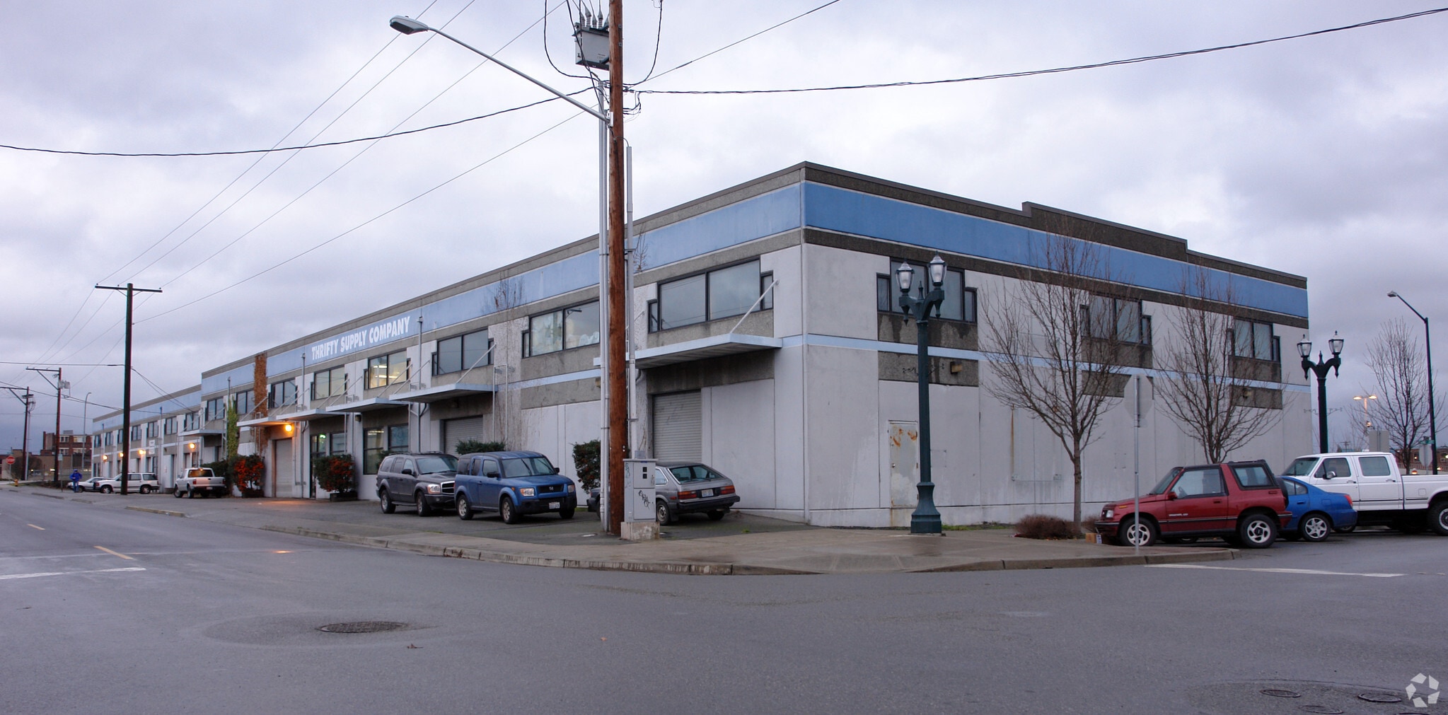 3109-3125 McDougall Ave, Everett, WA for lease Building Photo- Image 1 of 5